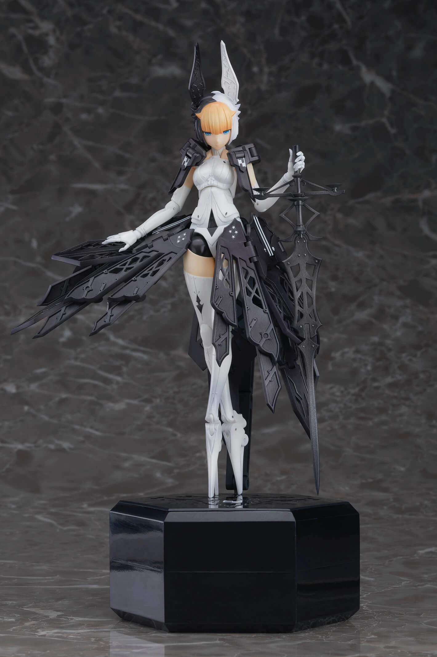 CHITOCERIUM LXXVIII PLATINUM 7 CHITOCERIUM LXXVIII PLATINUM – Image 5